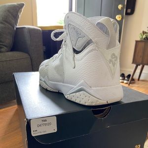 Jordan Retro 7 white/metallic silver